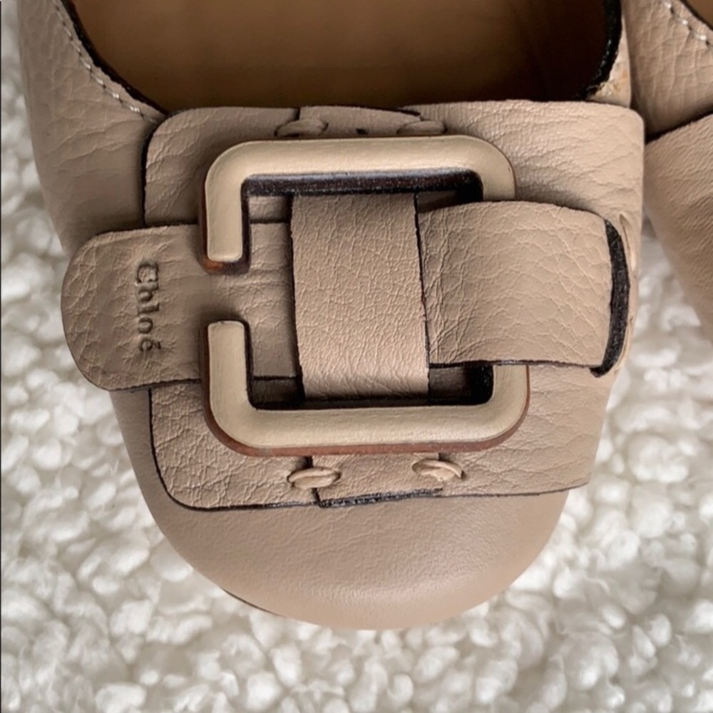 Chloe flats